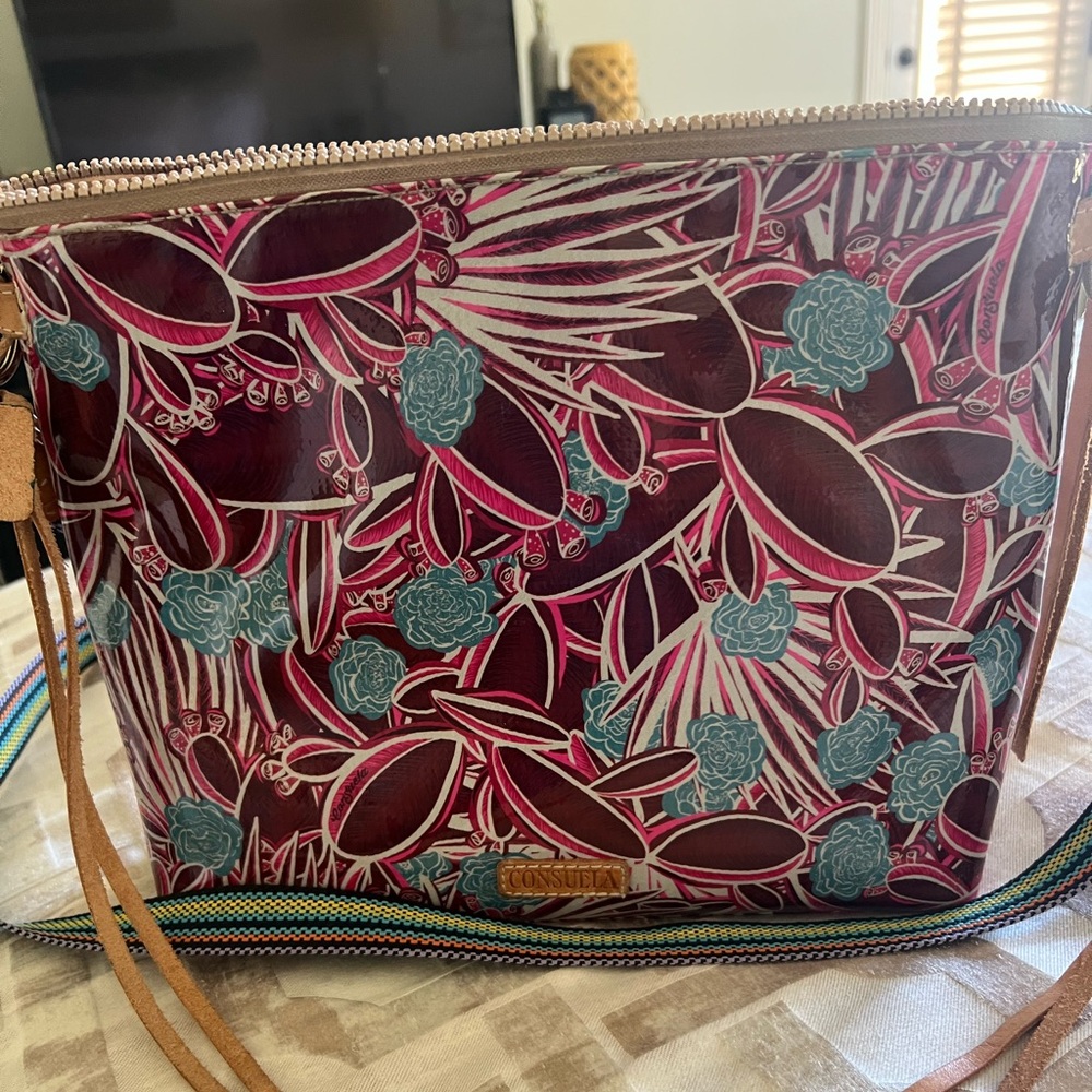 Consuela crossbody bag
